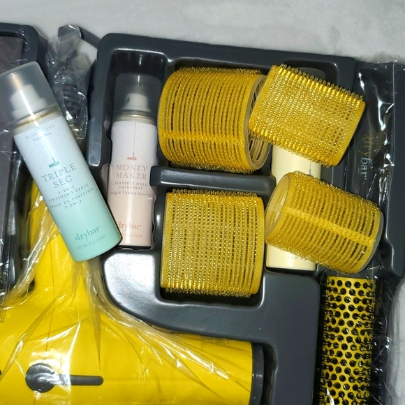 Drybar Hair Nib Drybar The Bigger Better Blowout Box 9 Pc Hair